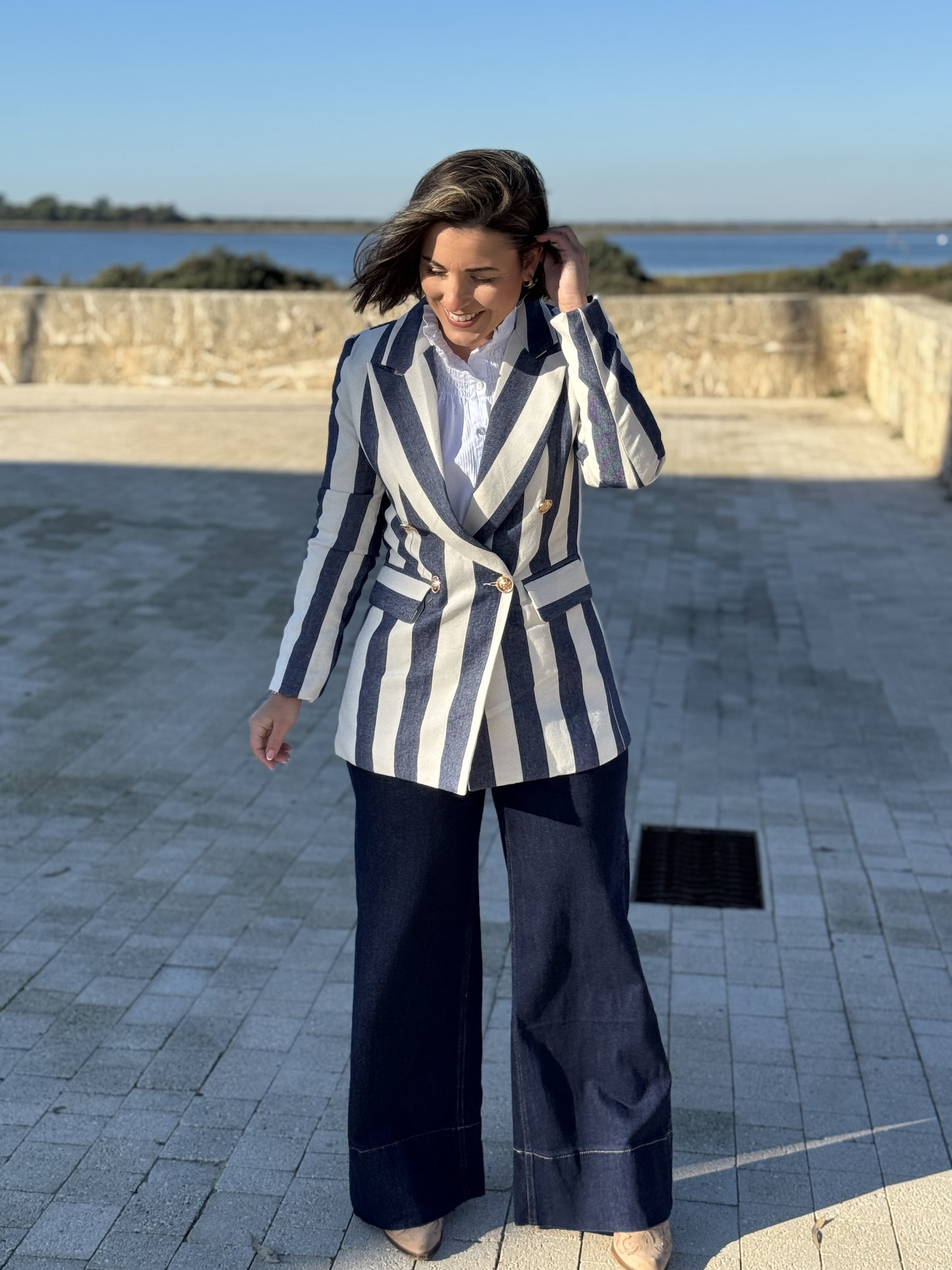 Chaqueta Americana Entallada Abotonada Mujer