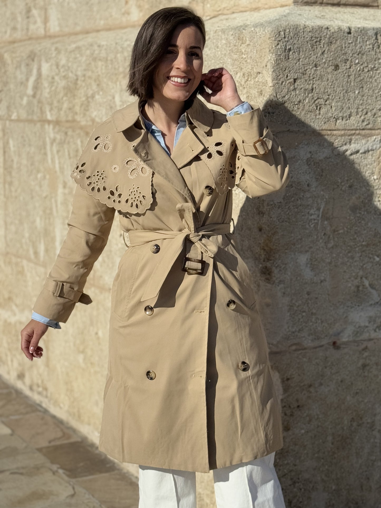 Mujer moda ropa gabardina